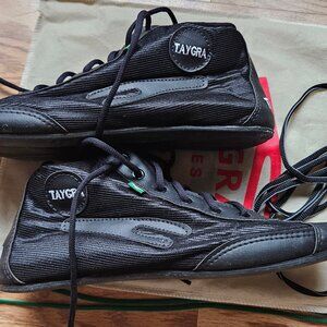 Taygra Mid-top Dança in Black - Men's 7.5 / Women's 9.5